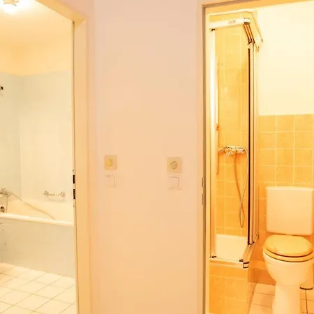 Helle, Zentrale 4-zimmer-wohnung Apartment