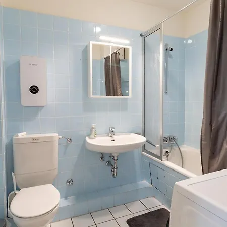 Helle, Zentrale 4-zimmer-wohnung Apartament